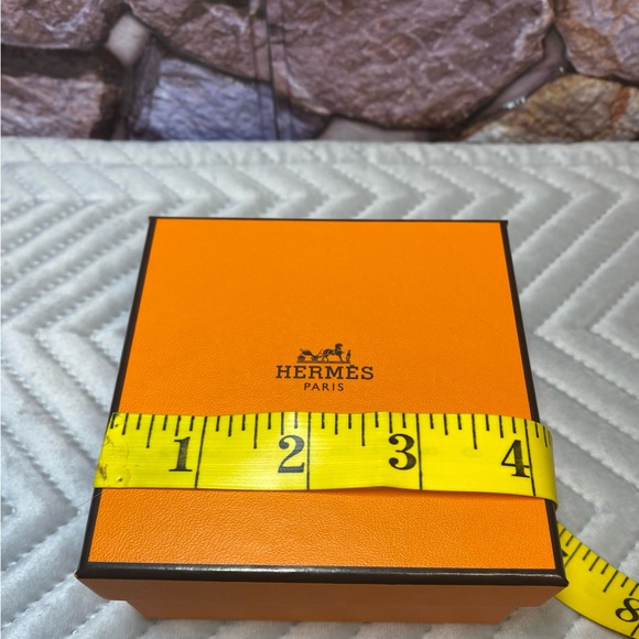 AUTHENTIC HERMES GIFT BOXES - Picture 10 of 12